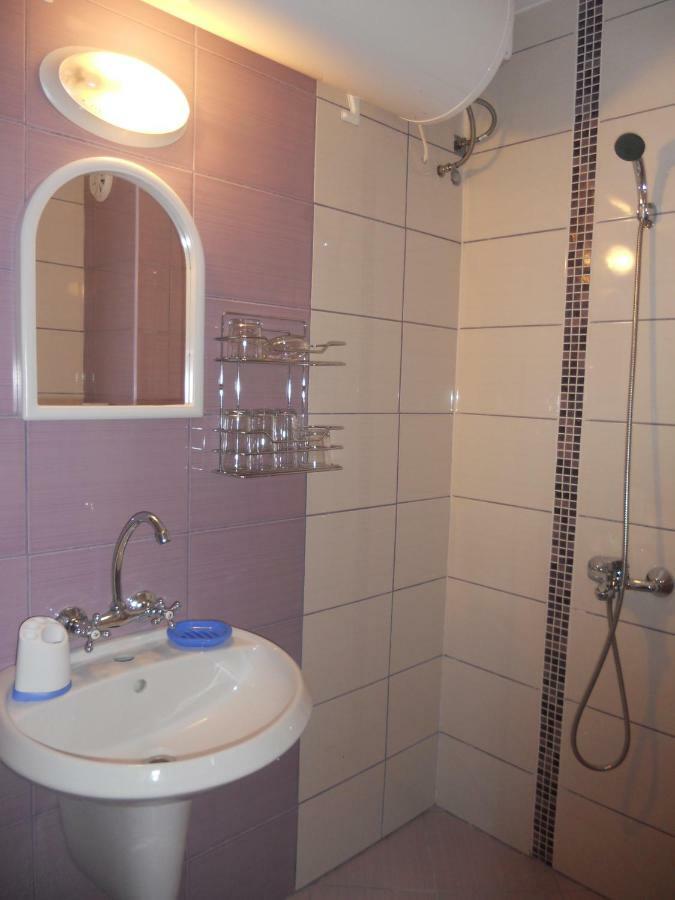 Guest House "Tania" Ahtopol Eksteriør billede